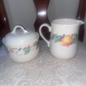 Floral Cream and Sugar Set